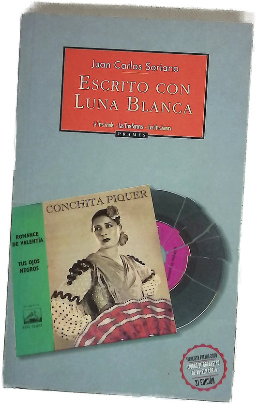 Escrito con luna blanca