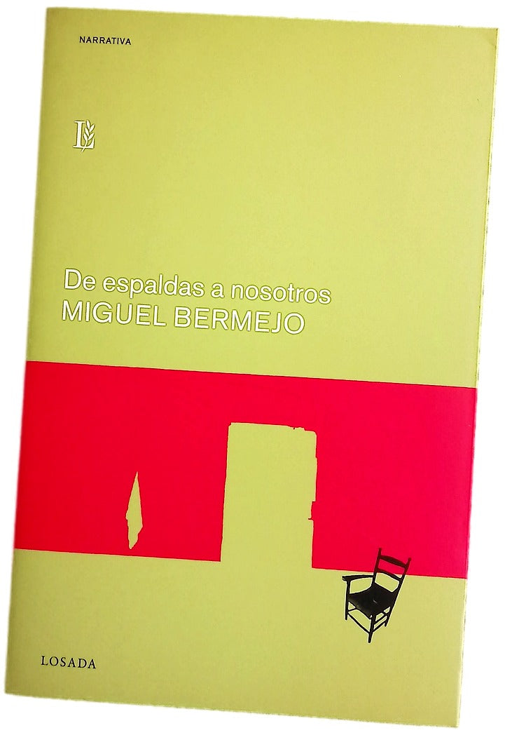 De espaldas a nosotros