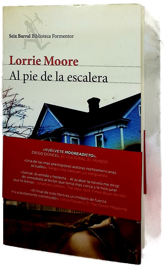 Al pie de la escalera