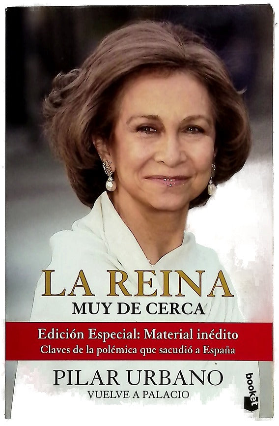 La reina muy de cerca